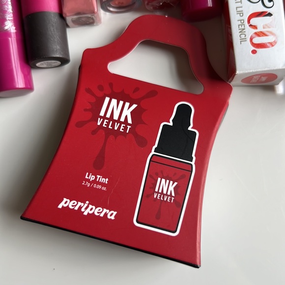 LIP BUNDLE!!! - Picture 5 of 5